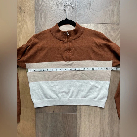 Colorblock Cropped Brown Lightweight Sweater Size Small - Picture 5 of 6